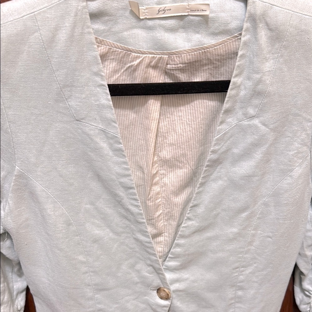 Gibson Light Blue Blazer Lightweight Unstructured Design